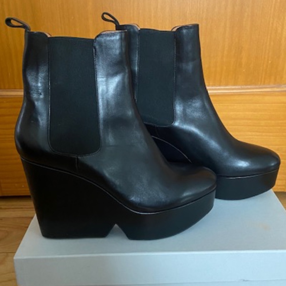 Clergerie Beatrice Platform Wedge Ankle Boots - Picture 2 of 8